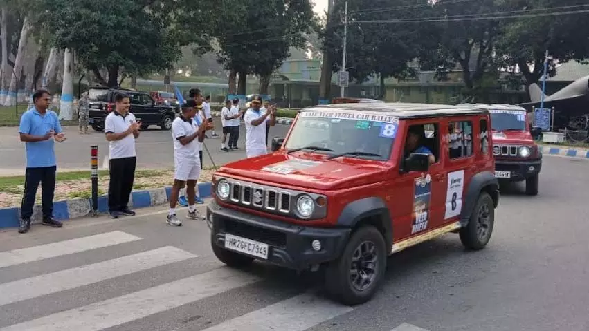 युवाओं के लिए भारतीय वायु सेना द्वारा वायू वीर विजेटा कार रैली