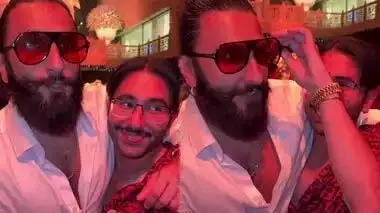 Ranveer Singh बोल रहे थे तो बीच में ओली ने अजीब व्यवहार किया