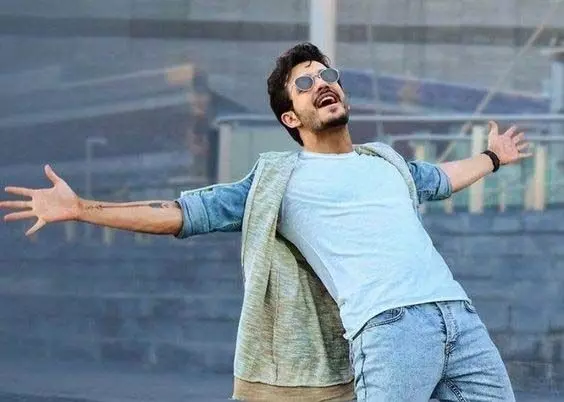 Akkineni की आने वाली फिल्म: तिरुपति की पृष्ठभूमि में