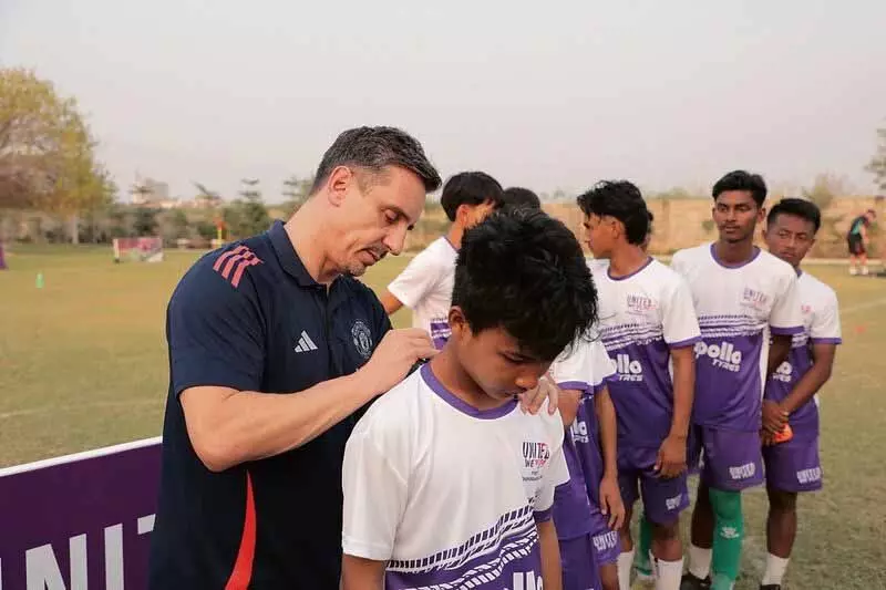 भारतीय फुटबॉल खिलाड़ियों में काफी संभावनाएं: Gary Neville