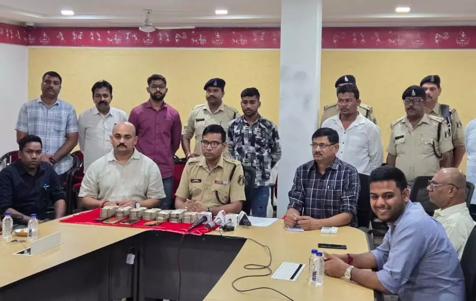 18 लाख लूट की रिपोर्ट निकली झूठी, कोई और नहीं रायपुर में सुपरवाईजर ही निकला मास्टरमाइंड