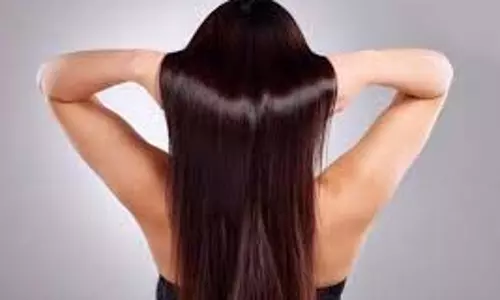Hair Tips: बालों की रेशमीपन बढ़ाने के लिए अपनाएं ये कारगर तरीके