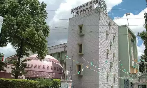 Andhra Pradesh: जीएमसी नालियों पर अतिक्रमण हटाएगी Andhra Pradesh: जीएमसी नालियों पर अतिक्रमण हटाएगी
