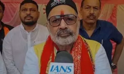 प्रियंका और राहुल के बहराइच न जाने पर गिरिराज सिंह बोले, ये लोग तो हिंदुओं की लाश पर करते हैं राजनीति