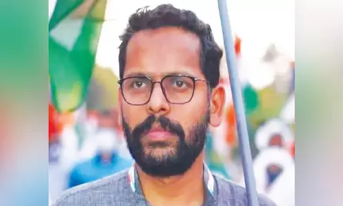 Kerala: पलक्कड़ में राजनीतिक अनिश्चितताओं का दौर जारी Kerala: पलक्कड़ में राजनीतिक अनिश्चितताओं का दौर जारी