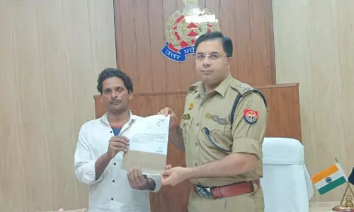 कुएं में कूदकर बच्चे को बचाया, सिरफिरे ने कर डाला ये कांड