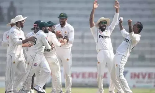 Pakistan ने इंग्लैंड को 152 रन से हराकर श्रृंखला 1-1 से बराबर कर ली Pakistan ने इंग्लैंड को 152 रन से हराकर श्रृंखला 1-1 से बराबर कर ली