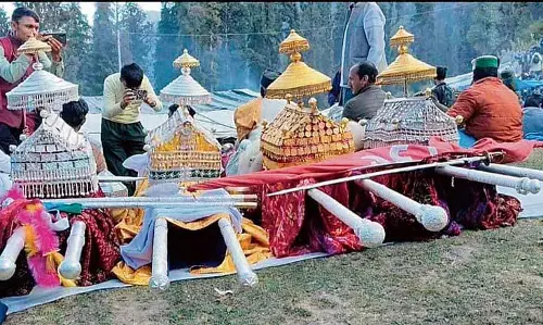 Shirgul Maharaj मंदिर का जीर्णोद्धार भव्य महोत्सव के साथ मनाया गया