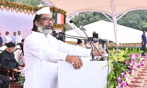 Congress, झामुमो झारखंड विधानसभा की 81 में से 70 सीटों पर चुनाव लड़ेंगे- हेमंत सोरेन