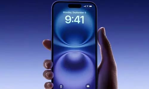 iPhone 16 पर दिया छप्परफाड़ डिस्काउंट ऑफर,   10 मिनट में घर पहुँच जाएगा फोन