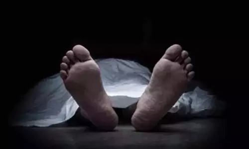 Tiruvottiyur में घर के अंदर व्यक्ति, बेटी और बेटा मृत पाए गए