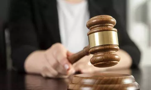 Insurance company को दुर्घटना पीड़ित की पत्नी और बच्चों को 26 लाख रुपये देने का निर्देश Insurance company को दुर्घटना पीड़ित की पत्नी और बच्चों को 26 लाख रुपये देने का निर्देश