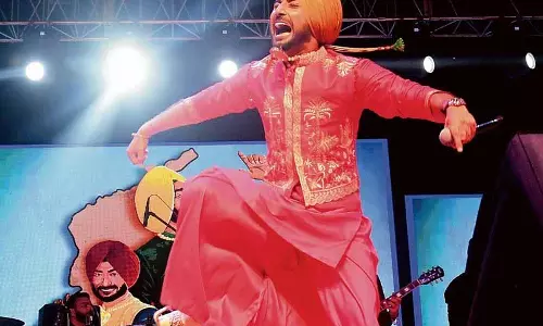 Mohali: सरस मेला शुरू हुआ Mohali: सरस मेला शुरू हुआ