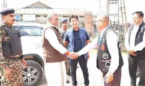 Nagaland के राज्यपाल ने लॉन्गलेंग का दौरा किया Nagaland के राज्यपाल ने लॉन्गलेंग का दौरा किया
