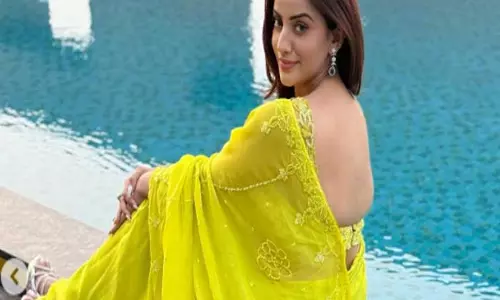 Akshara Singh ने अपनी दिलकश अदाओं से सोशल मीडिया पर लगाई आग