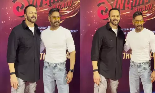Singham Re-Release: अजय देवगन, रोहित शेट्टी मुंबई थिएटर में प्रशंसकों से मिले, वीडियो...