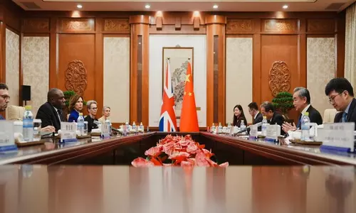 China के साथ बातचीत वहीं की जाएगी जहां ब्रिटेन और वैश्विक हित स्पष्ट होंगे: ब्रिटेन के विदेश सचिव