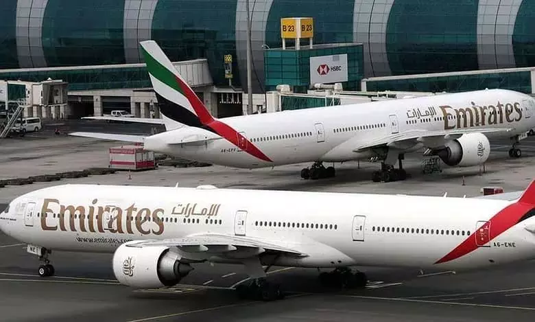 Emirates ने ईरान, इराक, लेबनान के लिए उड़ानों पर रोक बढ़ाई