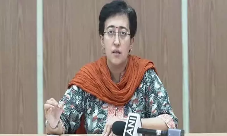 दूसरे राज्यों से बसों के आने से दिल्ली में प्रदूषण बढ़ रहा है: Atishi