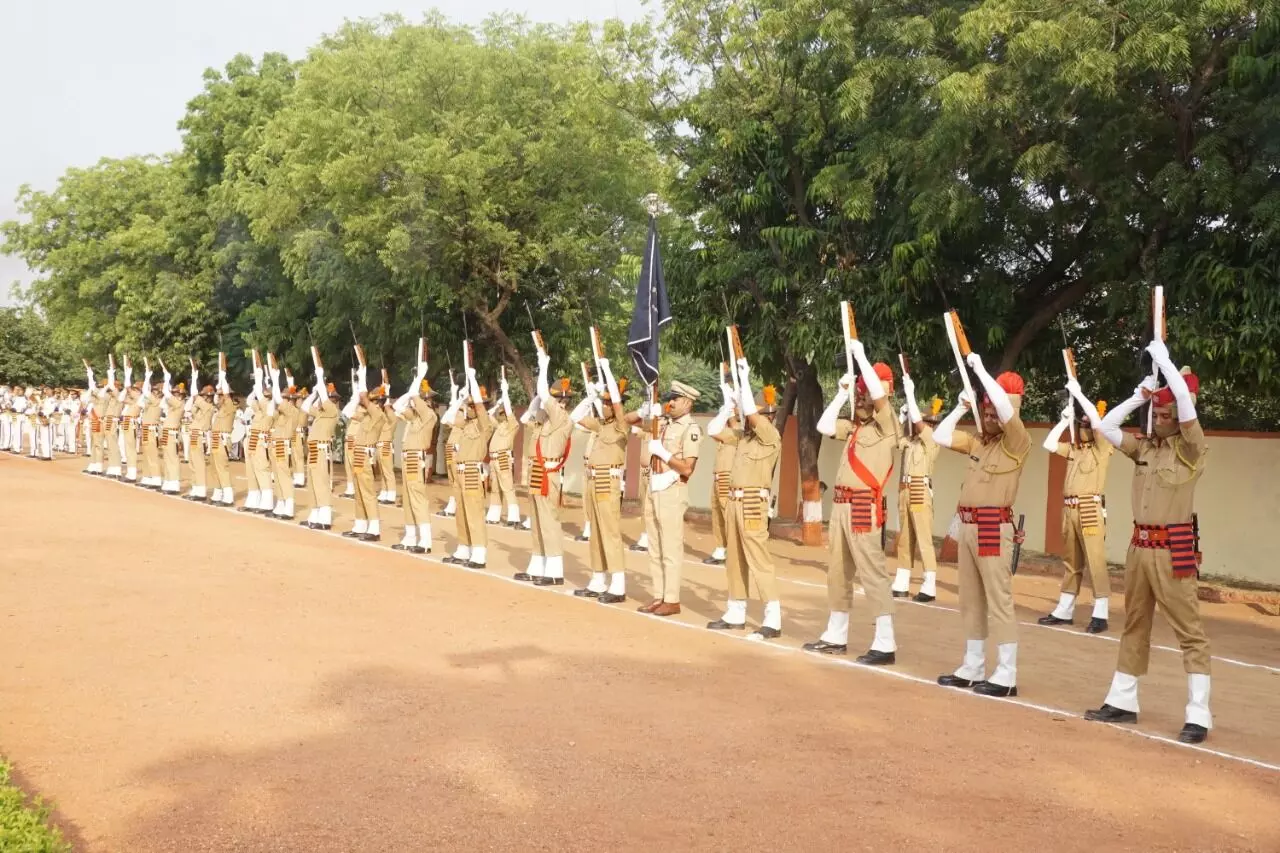 Jaipur: पुलिस शहीद दिवस पर राजस्थान पुलिस द्वारा आयोजित श्रद्धांजलि कार्यक्रम