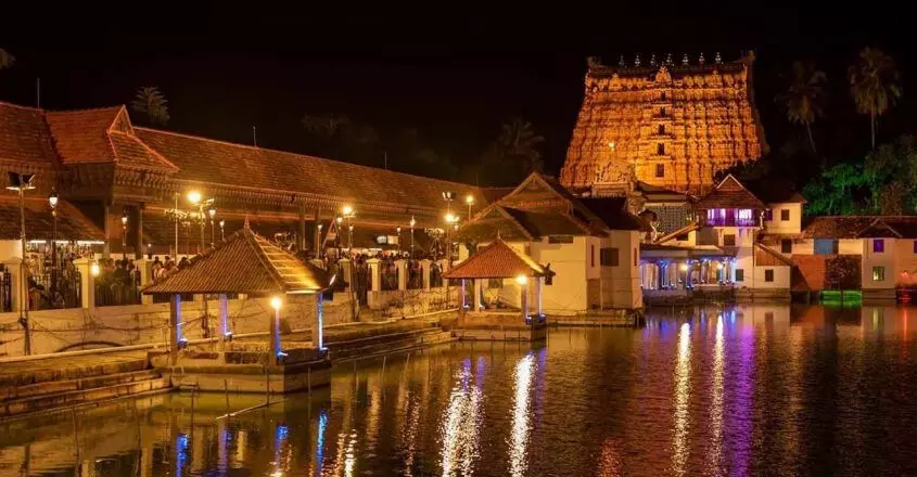 KERALA : श्री पद्मनाभस्वामी मंदिर में चोरी के आरोप में एक ऑस्ट्रेलियाई नागरिक सहित चार लोग गिरफ्तार