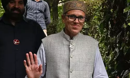 JKPHDA ने उमर अब्दुल्ला का मुख्यमंत्री और सकीना इटू का स्वागत किया JKPHDA ने उमर अब्दुल्ला का मुख्यमंत्री और सकीना इटू का स्वागत किया