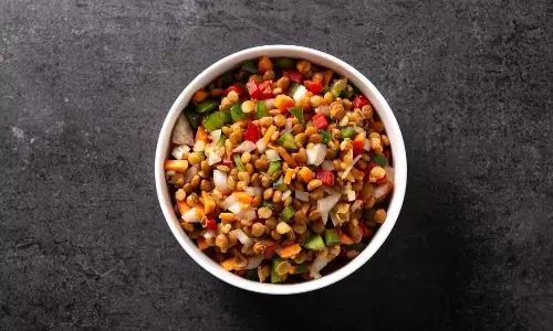 Weight Loss Salad Recipe: पेट की चर्बी पिघलाने में मदद करेगा ये स्वादिष्ट सलाद Weight Loss Salad Recipe: पेट की चर्बी पिघलाने में मदद करेगा ये स्वादिष्ट सलाद