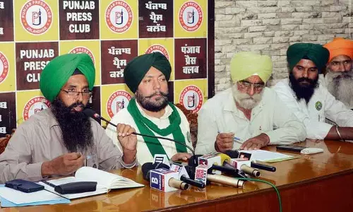 किसानों ने सोमवार से Phagwara में अनिश्चितकालीन राजमार्ग जाम करने की चेतावनी दी