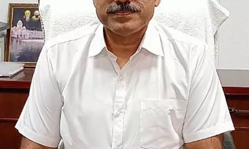 DC ने किसानों को पराली जलाने से रोकने के लिए गुरबाणी का आह्वान किया