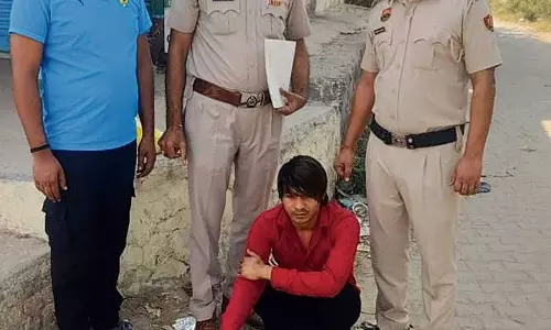Haryana : नूंह पुलिस ने मथुरा में वांछित व्यक्ति को अवैध हथियार के साथ गिरफ्तार