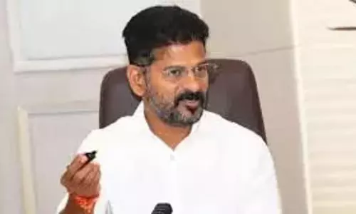 Telangana CM ने ग्रुप-I के छात्रों से विरोध प्रदर्शन खत्म करने और परीक्षा देने का आग्रह किया Telangana CM ने ग्रुप-I के छात्रों से विरोध प्रदर्शन खत्म करने और परीक्षा देने का आग्रह किया