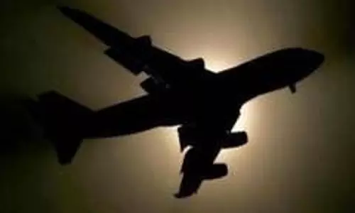 Indonesia के सुलावेसी द्वीप में विमान दुर्घटना में चार लोगों की मौत Indonesia के सुलावेसी द्वीप में विमान दुर्घटना में चार लोगों की मौत