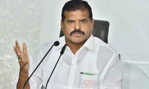 एमएलसी जकिया खानम TDP में हैं: बोत्सा सत्यनारायण एमएलसी जकिया खानम TDP में हैं: बोत्सा सत्यनारायण