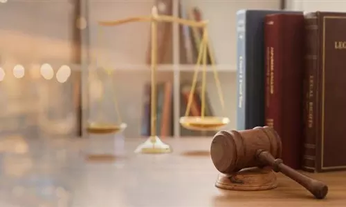 सेवानिवृत्त कर्मचारी से पुराने नुकसान की वसूली नहीं की जा सकती- High Court सेवानिवृत्त कर्मचारी से पुराने नुकसान की वसूली नहीं की जा सकती- High Court