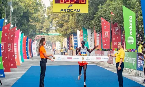 दिल्ली हाफ मैराथन जीतने के बाद Olympian Joshua Cheptegei ने कहा- यहां आना और विजेताओं के बीच होना खास है