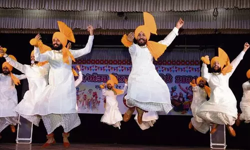 Amritsar: खालसा कॉलेज ने यूथ फेस्टिवल में प्रथम स्थान प्राप्त किया