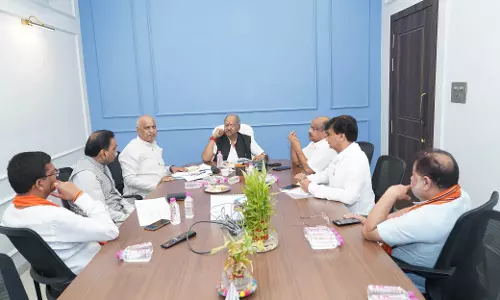 रायपुर दक्षिण उपचुनाव: भाजपा ने कसी कमर, सांसद बृजमोहन ने ली उच्च स्तरीय बैठक रायपुर दक्षिण उपचुनाव: भाजपा ने कसी कमर, सांसद बृजमोहन ने ली उच्च स्तरीय बैठक