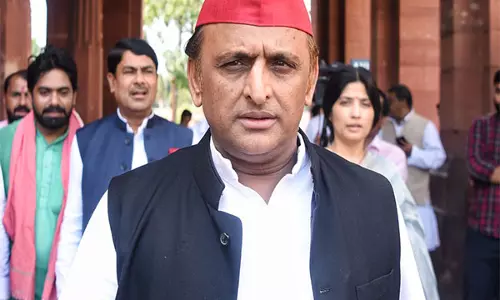 Akhilesh Yadav ने यूपी में बढ़ती सड़क दुर्घटनाओं को लेकर भाजपा पर निशाना साधा