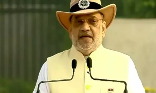 Amit Shah ने शहीद पुलिसकर्मियों को याद किया, राष्ट्रीय सुरक्षा के प्रति प्रतिबद्धता दोहराई Amit Shah ने शहीद पुलिसकर्मियों को याद किया, राष्ट्रीय सुरक्षा के प्रति प्रतिबद्धता दोहराई