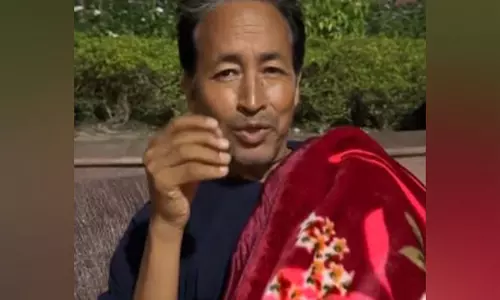 सोनम वांगचुक का अनशन 15वें दिन में प्रवेश कर गया, Shankaracharya- Ladakh के ग्रामीणों ने समर्थन जताया सोनम वांगचुक का अनशन 15वें दिन में प्रवेश कर गया, Shankaracharya- Ladakh के ग्रामीणों ने समर्थन जताया