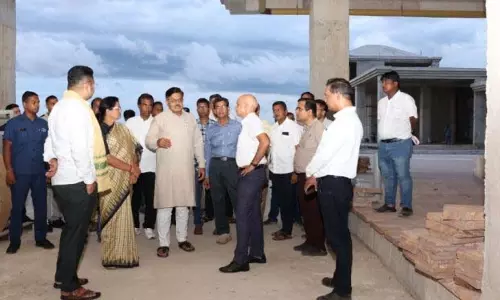 उपमुख्यमंत्री परीदा ने विरासत परियोजनाओं की समीक्षा की उपमुख्यमंत्री परीदा ने विरासत परियोजनाओं की समीक्षा की