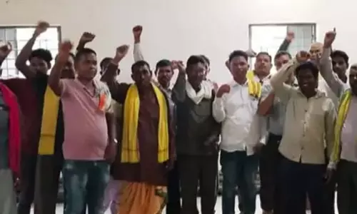 हाथी हमले में मौत पर 50 लाख मुआवजा-नौकरी की मांग