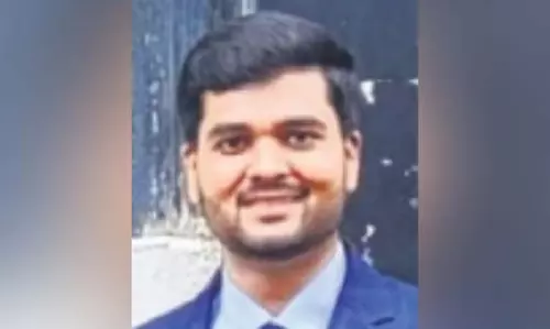 चाय बेचने वाले के बेटे ने Odisha सिविल सेवा परीक्षा पास की चाय बेचने वाले के बेटे ने Odisha सिविल सेवा परीक्षा पास की