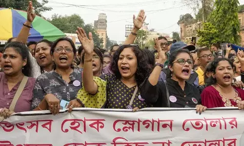 WB: जूनियर डॉक्टरों का प्रदर्शन जारी, ममता करेंगी डॉक्टरों से मुलाकात