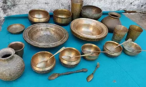 Vizag के शिक्षक ने छात्रों के लिए मिनी संग्रहालय शुरू किया