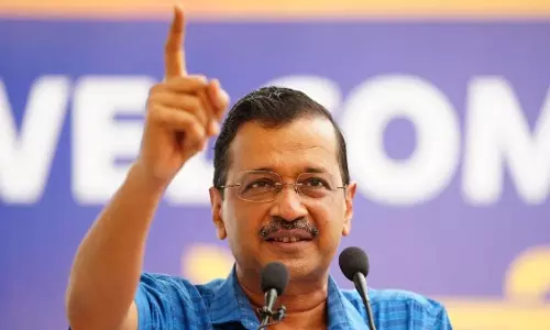 पूर्व मुख्यमंत्री अरविंद केजरीवाल को सुप्रीम कोर्ट से झटका, जानें पूरा अपडेट पूर्व मुख्यमंत्री अरविंद केजरीवाल को सुप्रीम कोर्ट से झटका, जानें पूरा अपडेट
