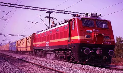 Indian Railway: RTI से चौंकाने वाली बात पता चली, रेल यात्री कृपया ध्यान दें!