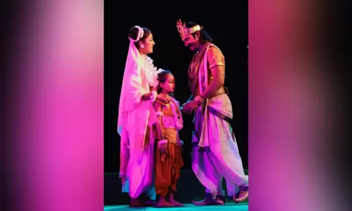 Assam : नागांव में पहली बार संस्कृत भाषा में ‘अभिज्ञान शाकुंतलम’ का मंचन किया Assam : नागांव में पहली बार संस्कृत भाषा में ‘अभिज्ञान शाकुंतलम’ का मंचन किया