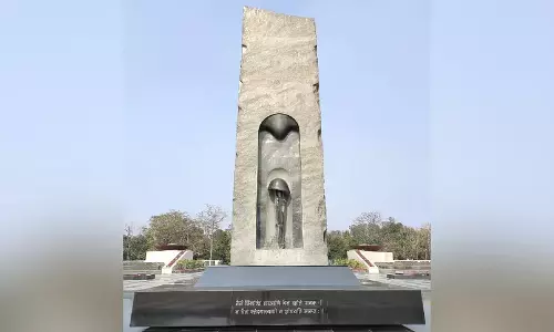 Assam : हिमंत बिस्वा सरमा ने पुलिस बिरादरी की पुरुष सेवा को श्रद्धांजलि दी