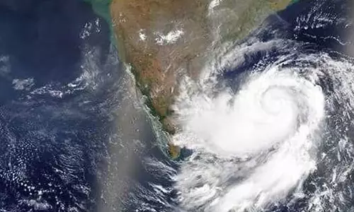 बंगाल की खाड़ी में कम दबाव, Kerala में भारी बारिश की चेतावनी